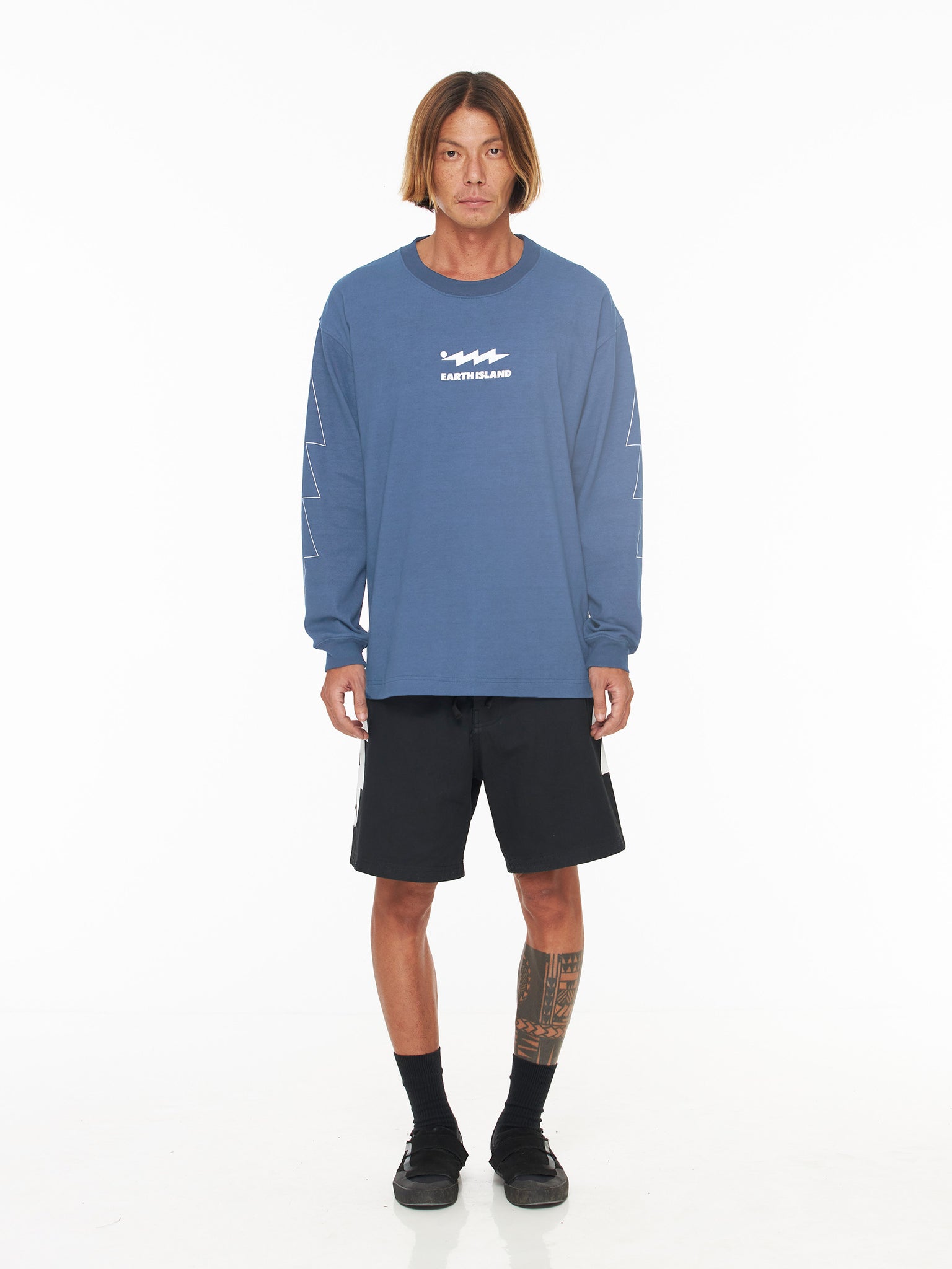 Earth Island - Surf Culture and Lifestyle - Product - Wave Length Long Sleeve